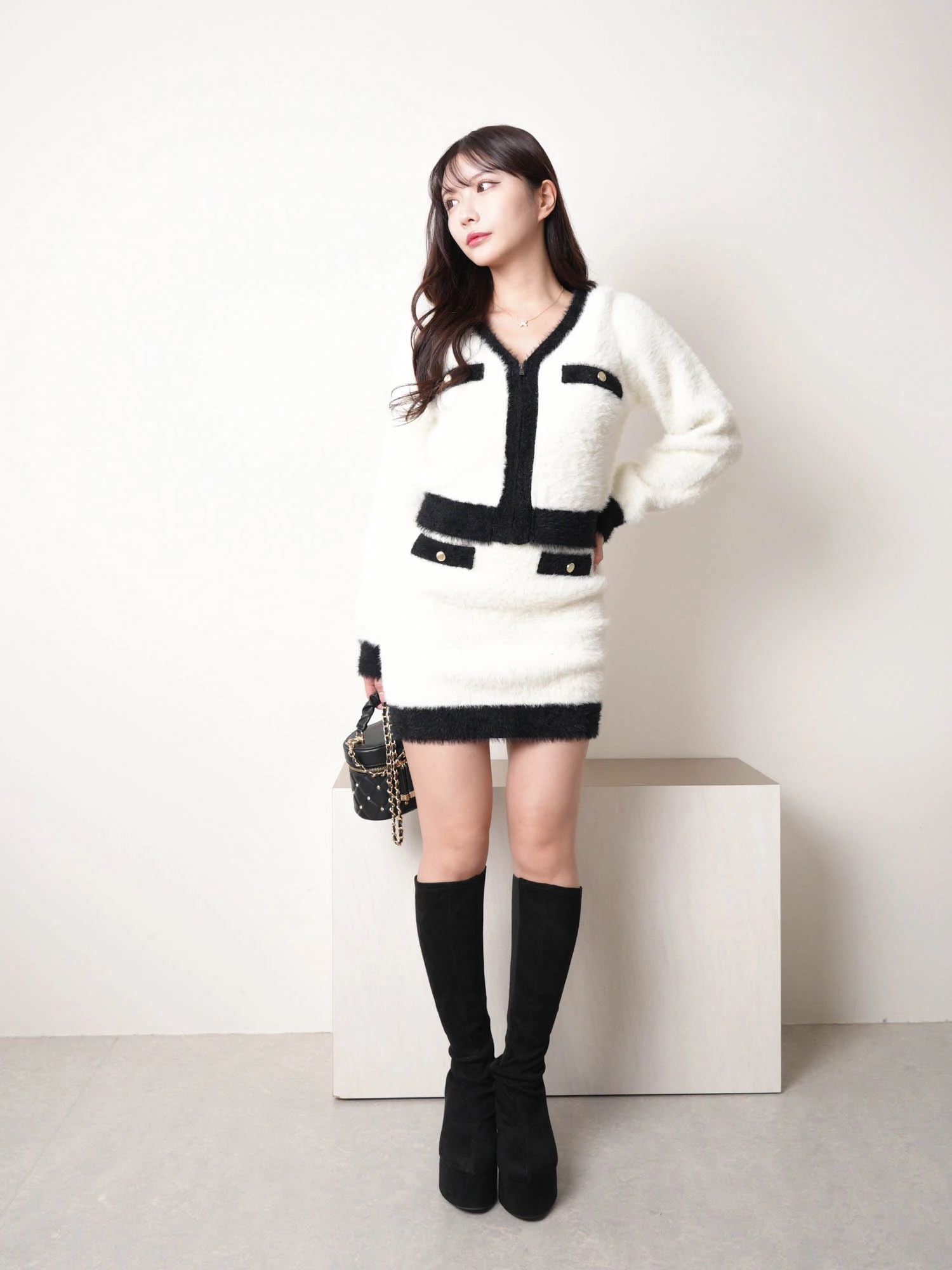 LIP SERVICE（リップサービス）｜ ラメフェザーバイカラーセットアップ