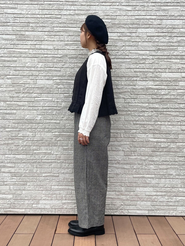 立川店/EC限定】リネンノースリレースブラウス（オフホワイト/ブラック