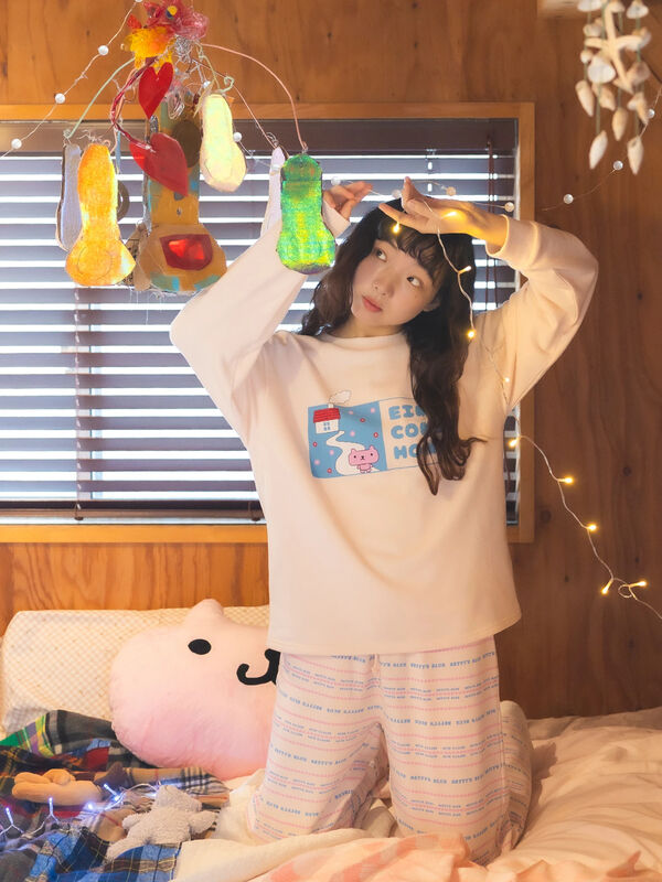 セール】 エイミーちゃん もこもこクッション（ピンク/雑貨/その他雑貨