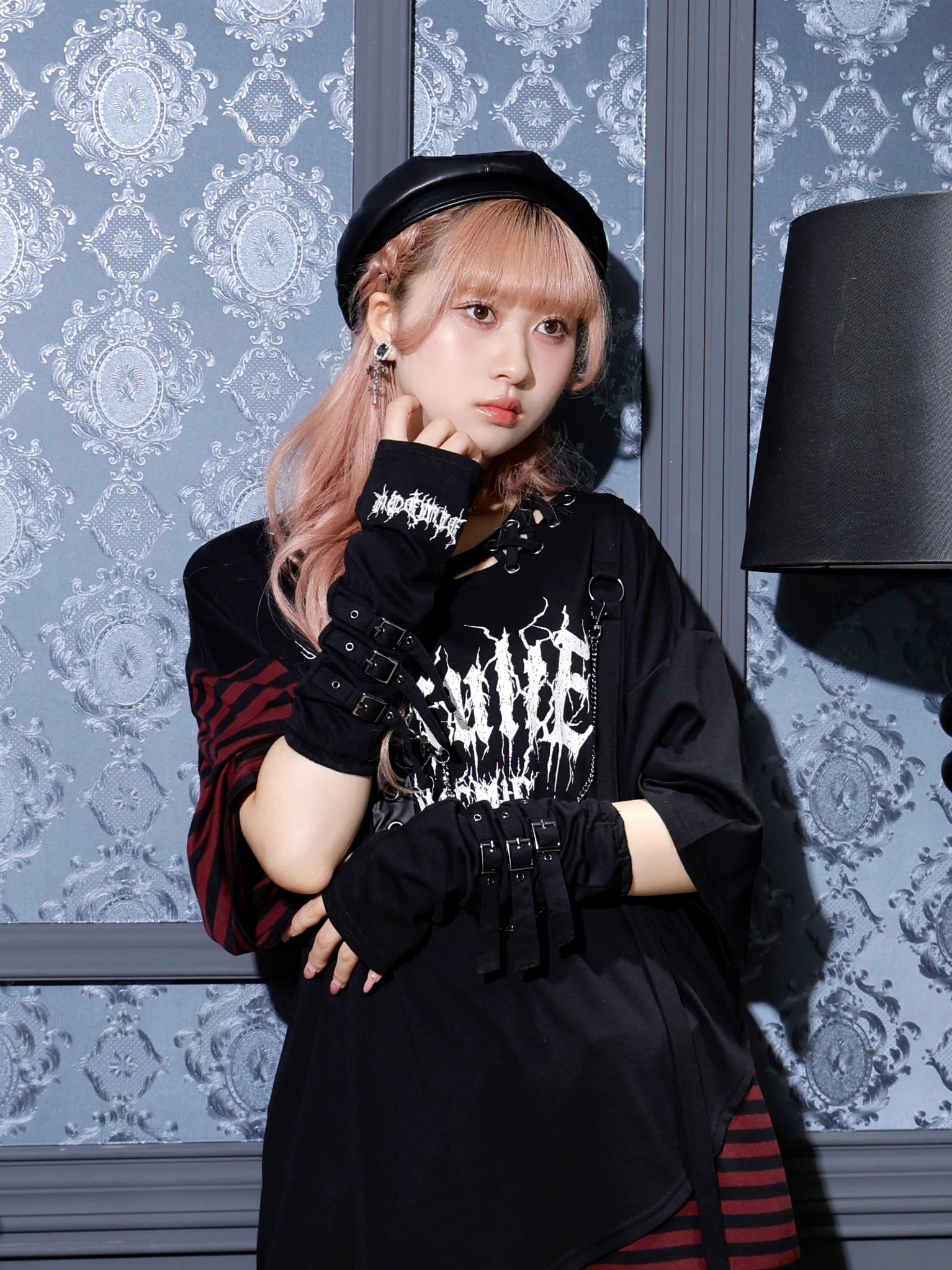 メニーベルトアームカバー（グッズ｜黒・赤・濃グレー・オフホワイト