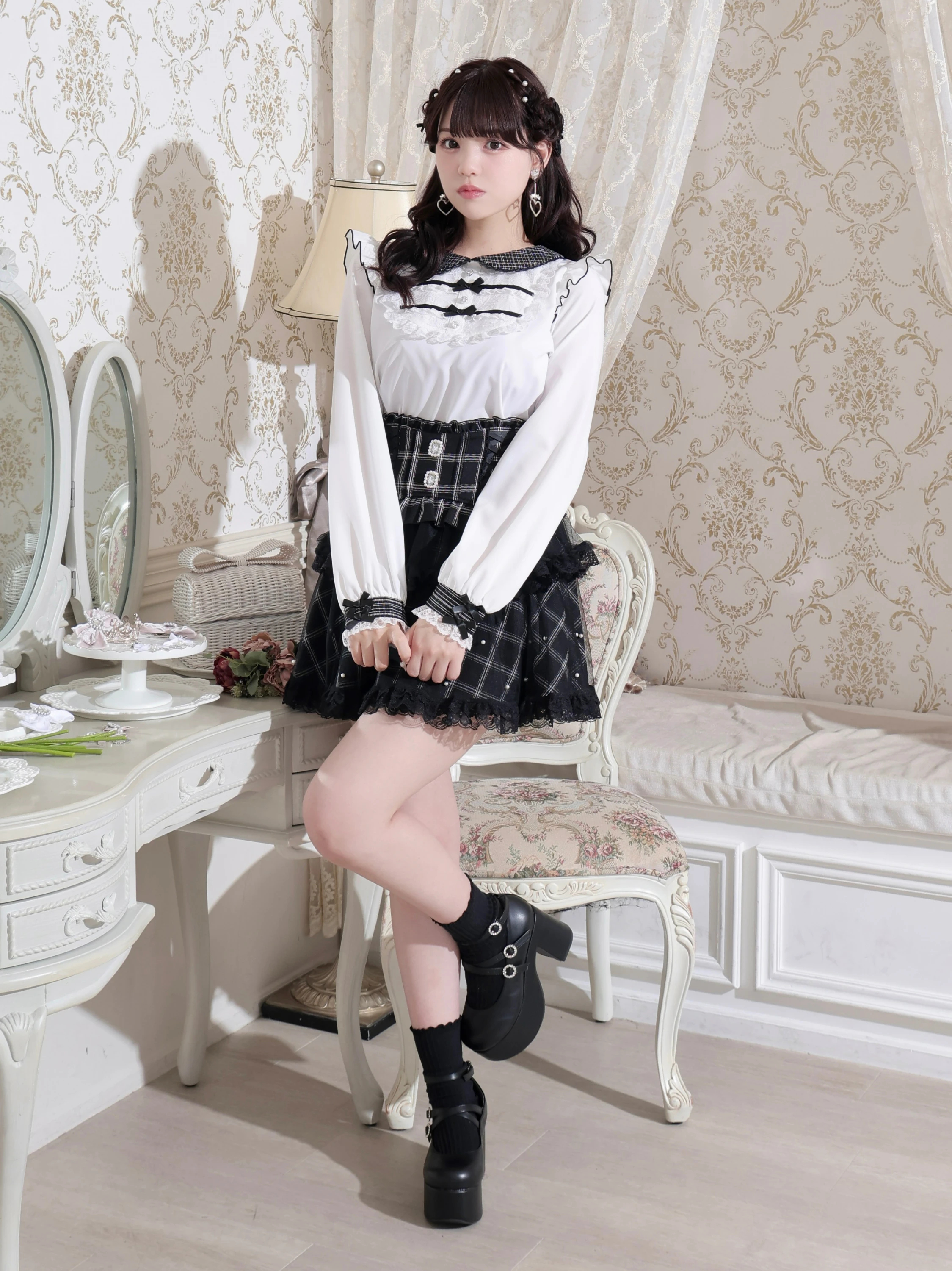 ダブルリボンフリルヨークブラウス（シャツ・ブラウス｜オフホワイト