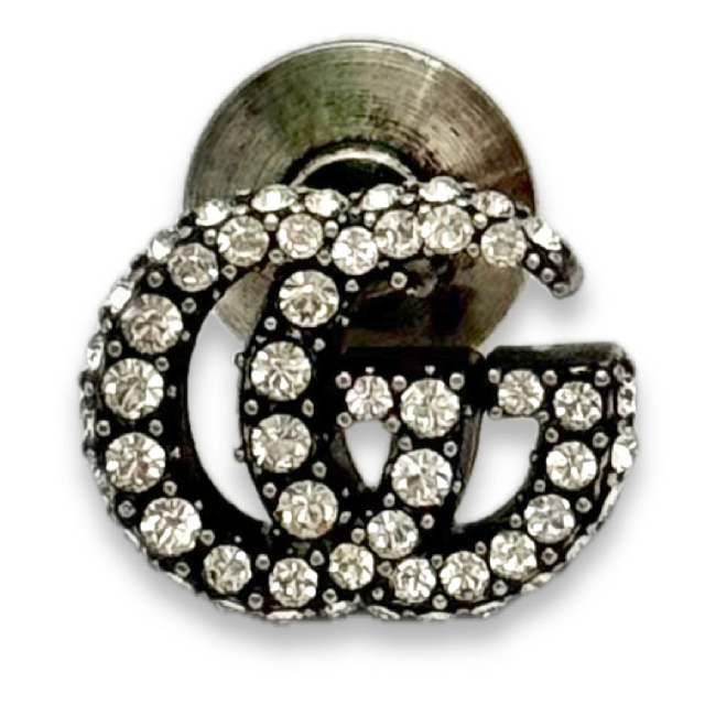 グッチ 男女兼用 ピンブローチ ラインストーンGGロゴ アンティーク調