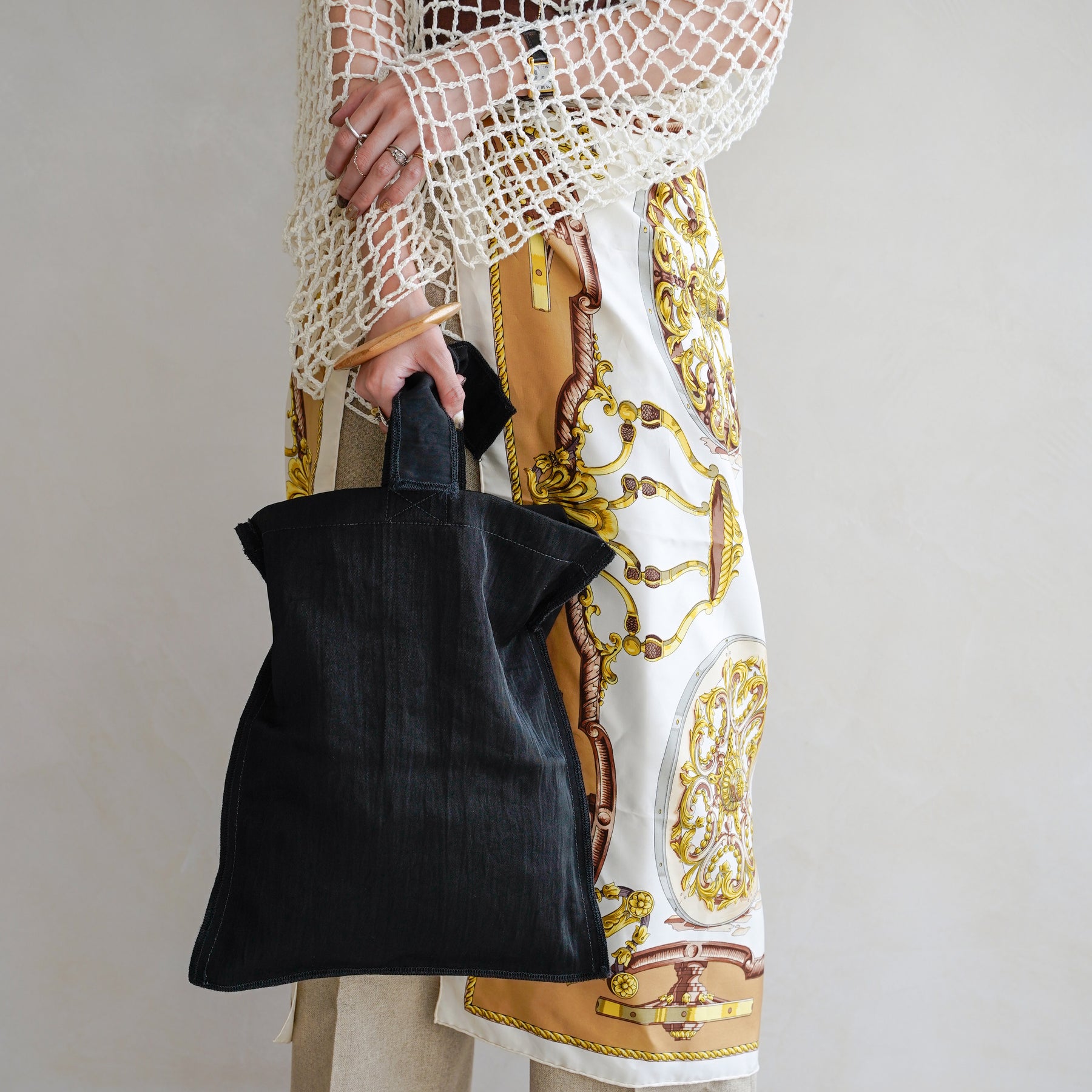 MARY INSIDE OUT TOTE - M / CERATO BRIGHT｜撥水ナイロンのミディアム