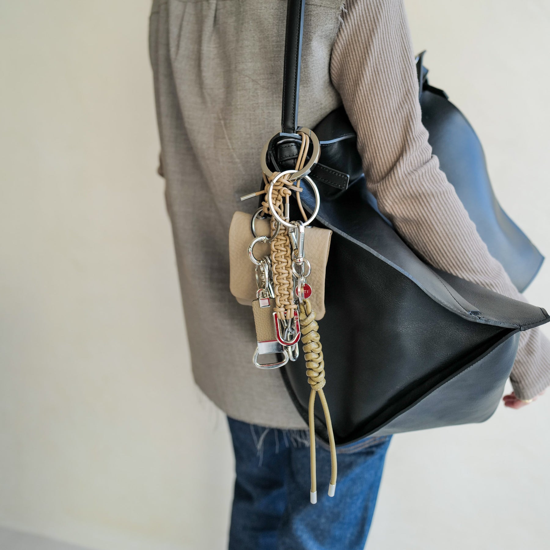 CRISTY POLICE CHAIN CHARM / DIPLO FJORD (クリスティポリスチェーン