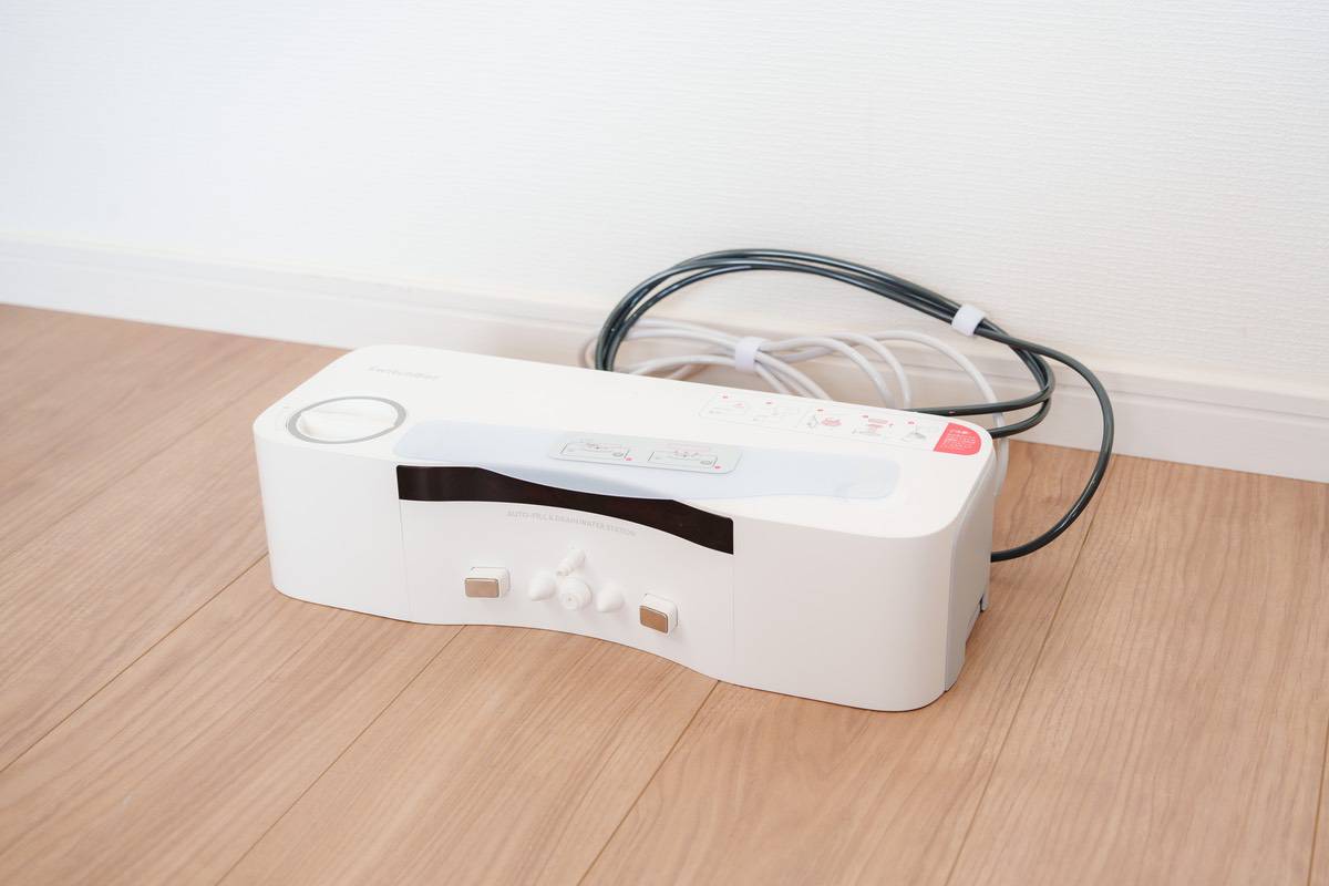 SwitchBot お掃除ロボット S10 レビュー | 給排水まで自動となった画期