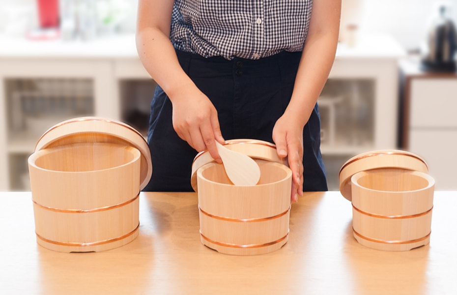 ご飯を美味しく保存するなら木曽さわらのおひつ 東屋