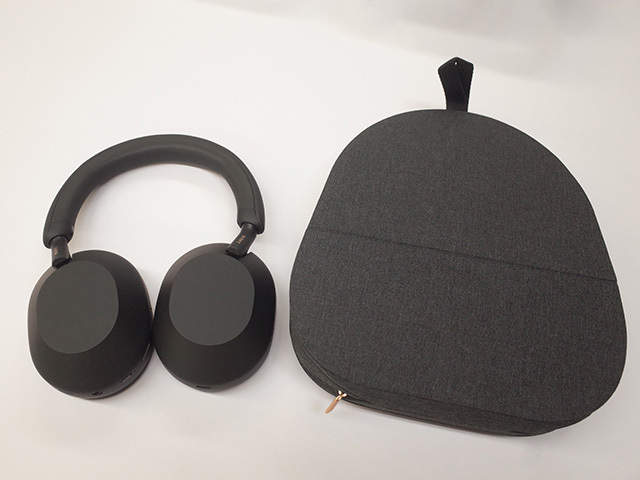 ソニー、ノイキャン性能は新世代へ--ワイヤレスヘッドホン「WH-1000XM5