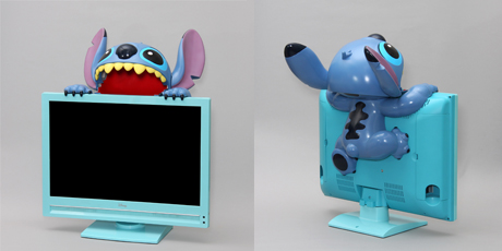 スティッチがテレビによじ登る！？--ラナからスティッチの液晶テレビ