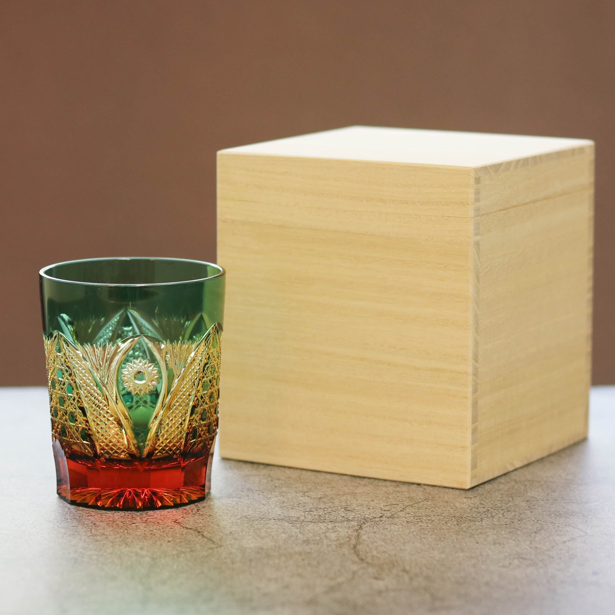 綾ガラス グラス | 綾切子 オールドファッション | 琥珀 グリーン