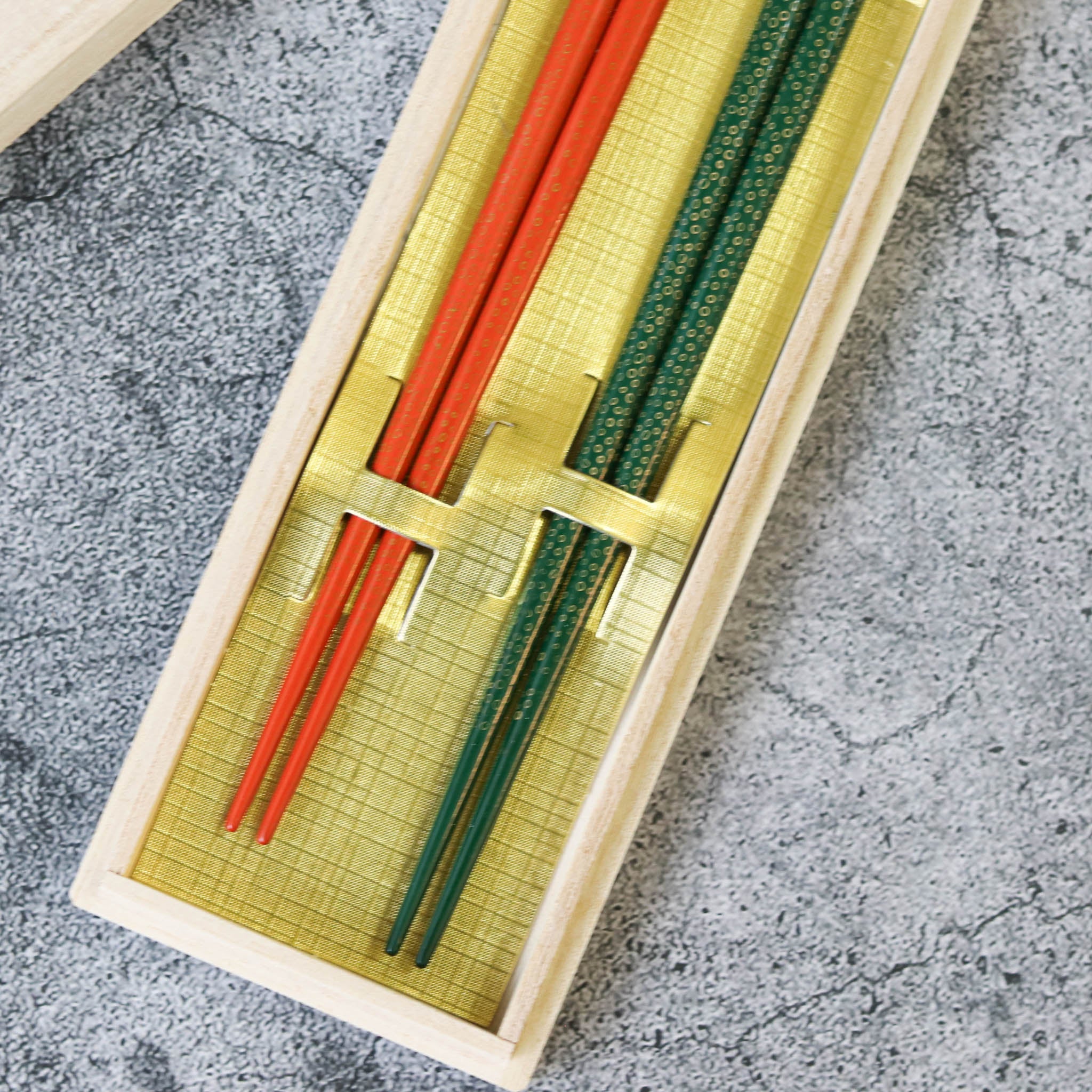 津軽塗 | 夫婦箸 七々子塗 | 緑・橙 | 小林漆器