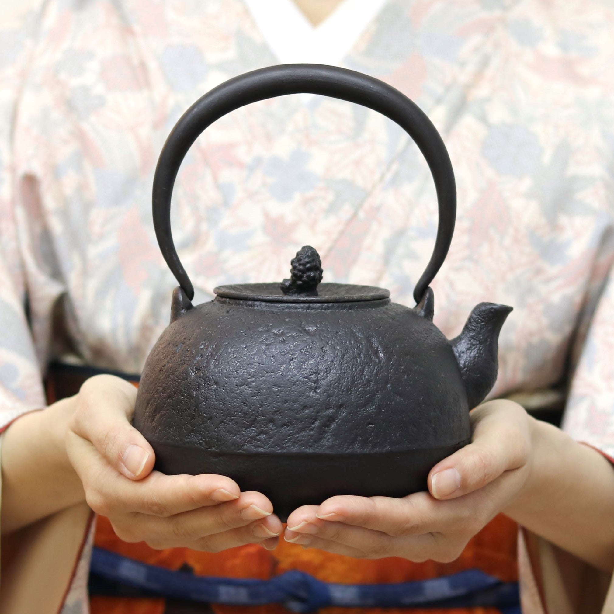 YG-AK-10_12.jpg?v=1711593206&