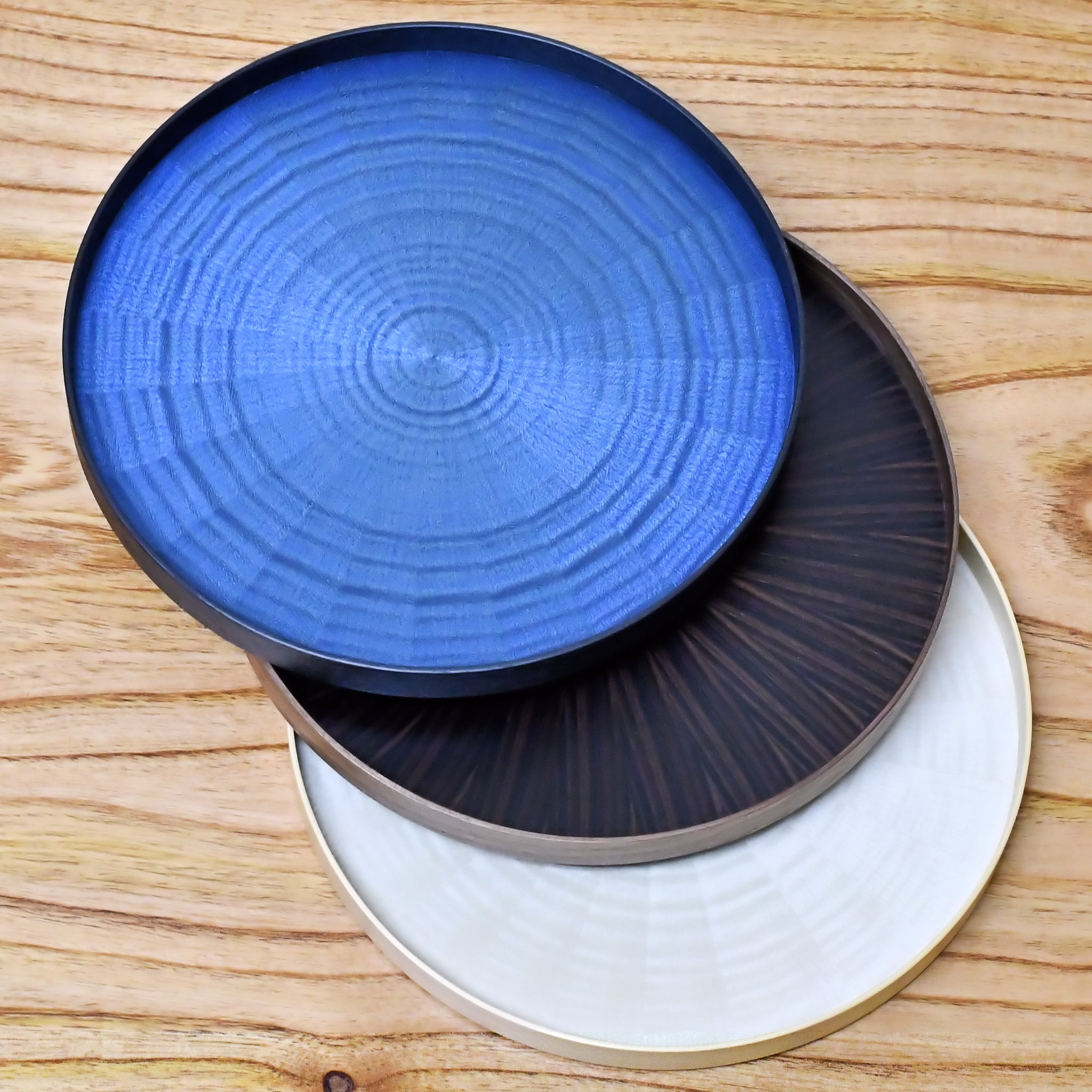 お盆 トレイ | Round Rays Tray (丸) L φ440 | ホワイトシカモア 藍染