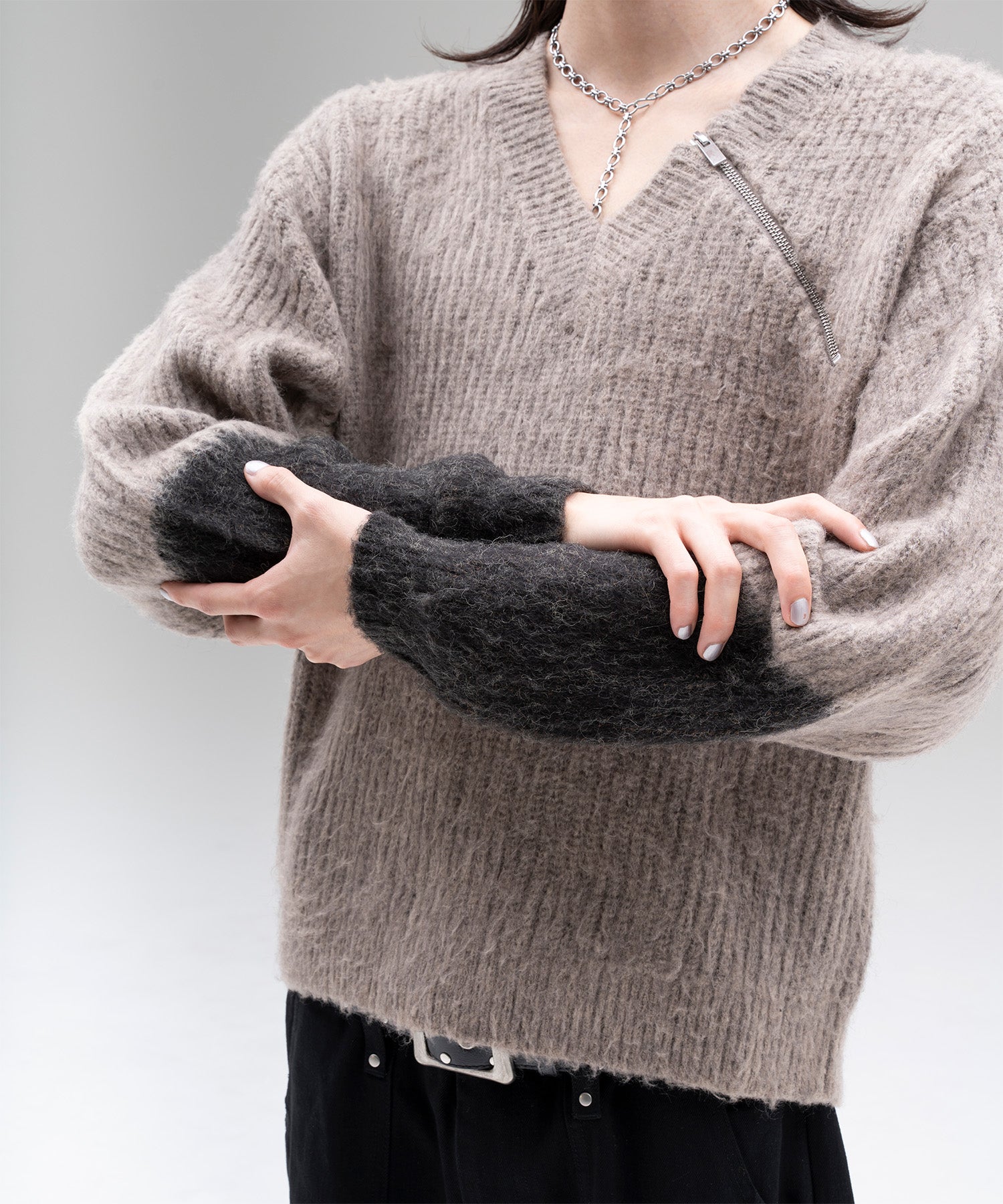 Zip Shaggy V-neck Knit – Jent Louis