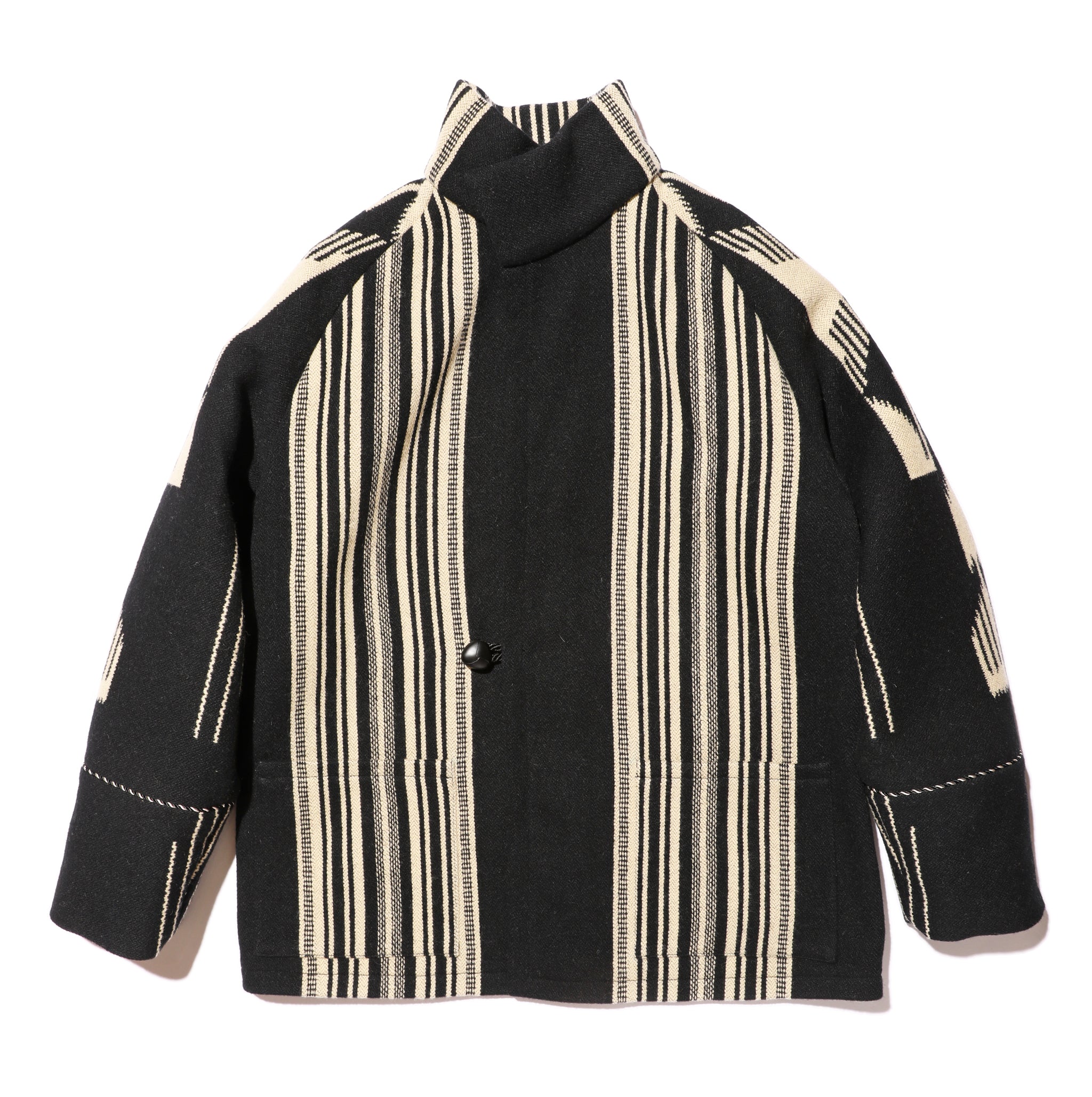 CB02432-2.jpg?v=1730474648&