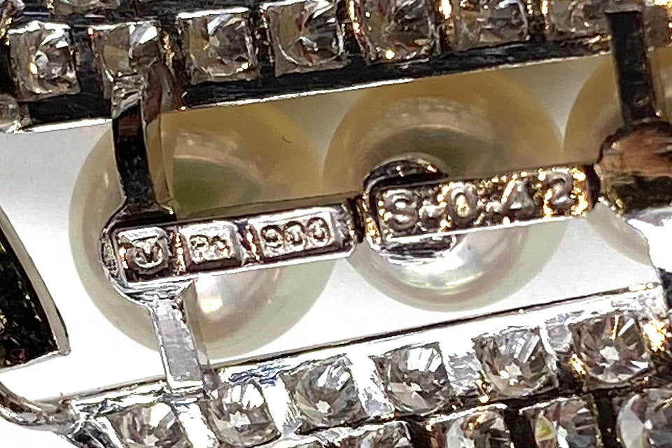MIKIMOTO【ミキモト】 Pt900アコヤパール ダイヤ サファイヤ帯留 (NO