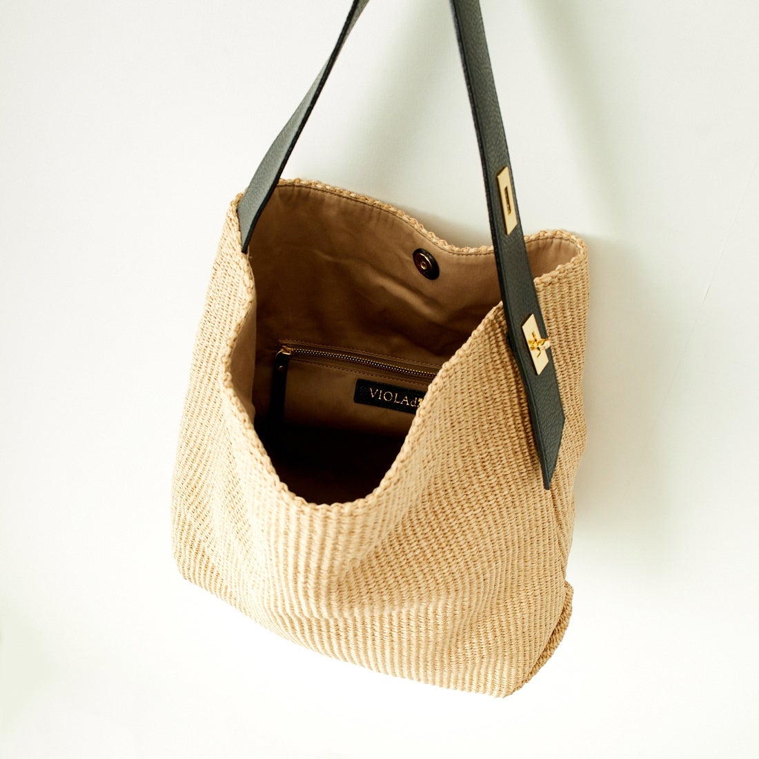 VIOLAdORO [ヴィオラドーロ] SANDRO ワンショルダーバッグ [V-8745