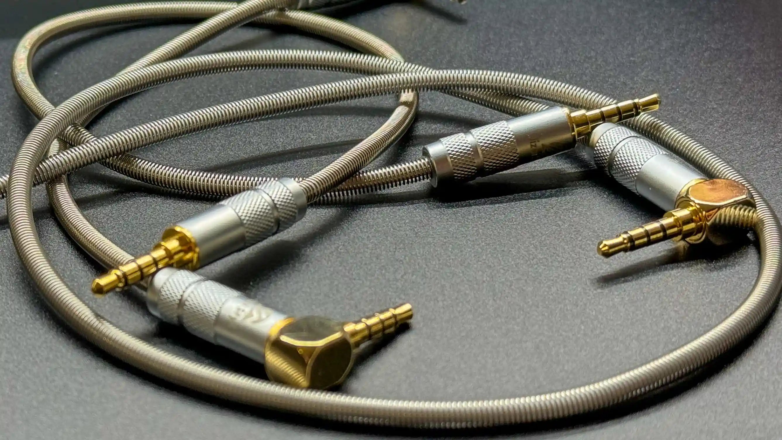 JizaiStyle - 分割キーボード用高品質TRRSケーブル専門店 |