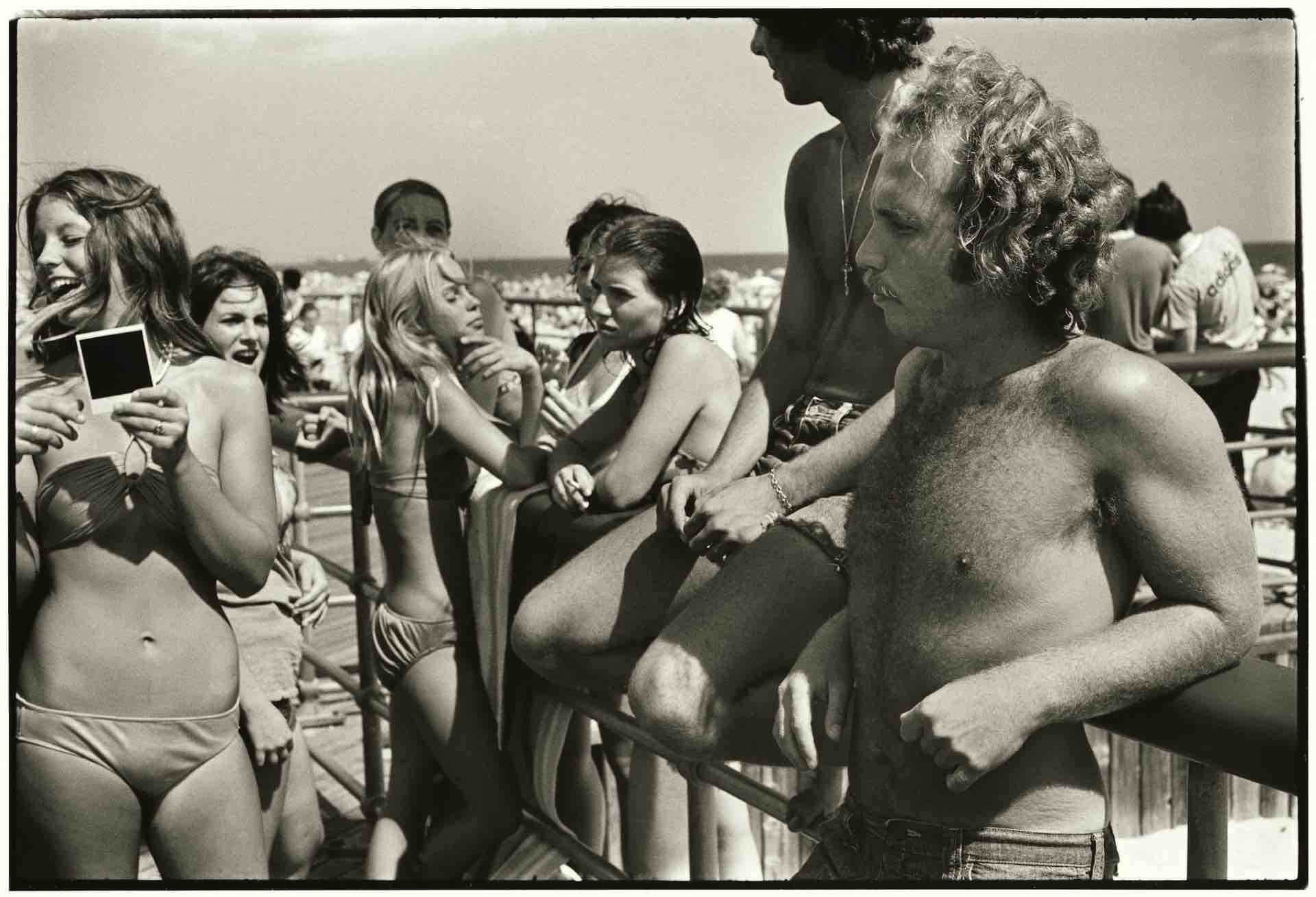 Jones Beach - The Photography of Joseph Szabo