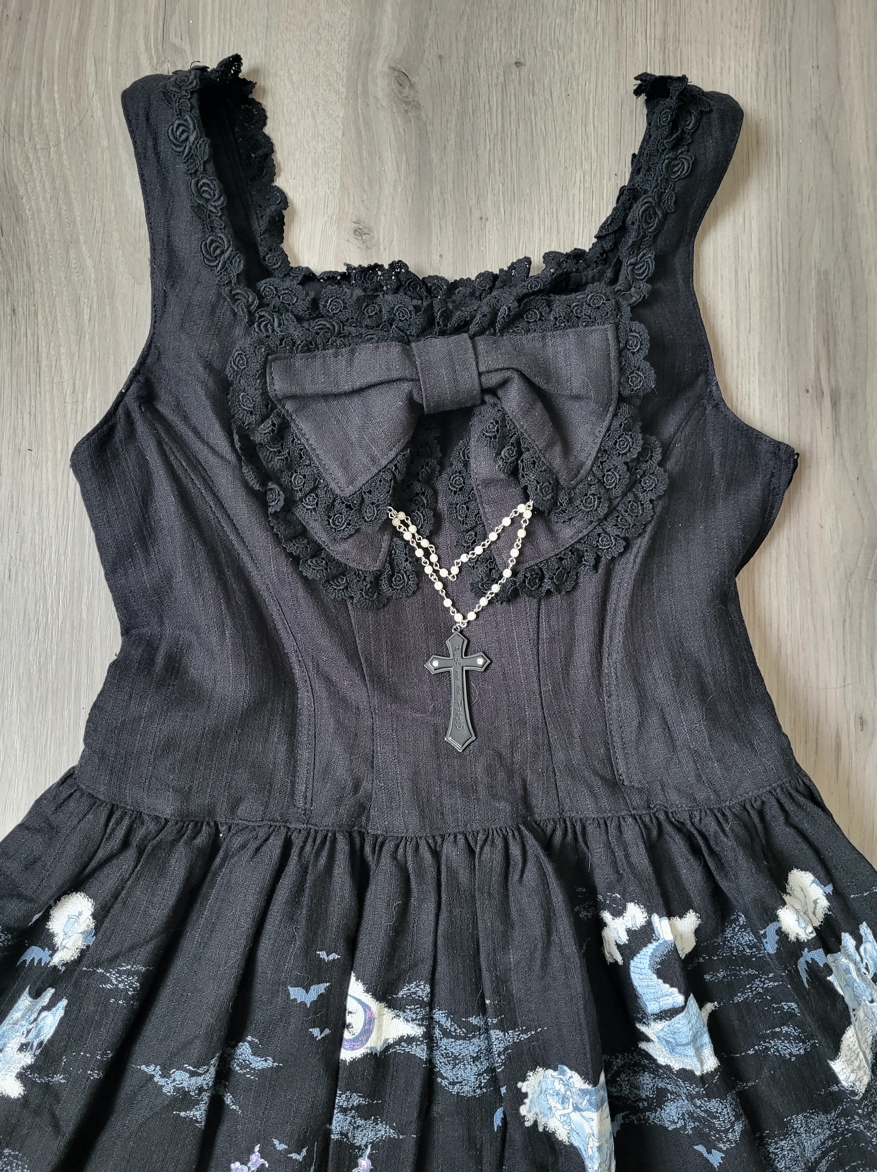 Print details: Alice and the Pirates Vampire Requiem JSK