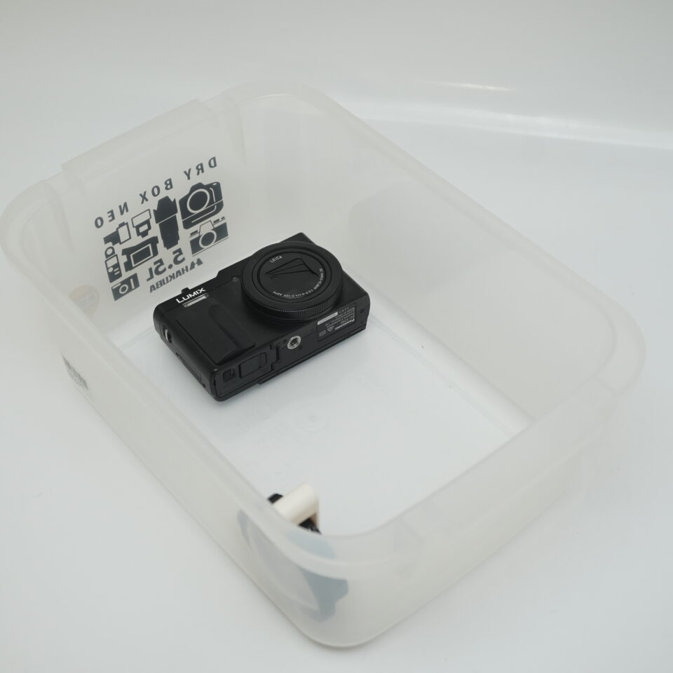 DC-TZ99と一緒に買うべきアクセサリー！おすすめアイテム7選