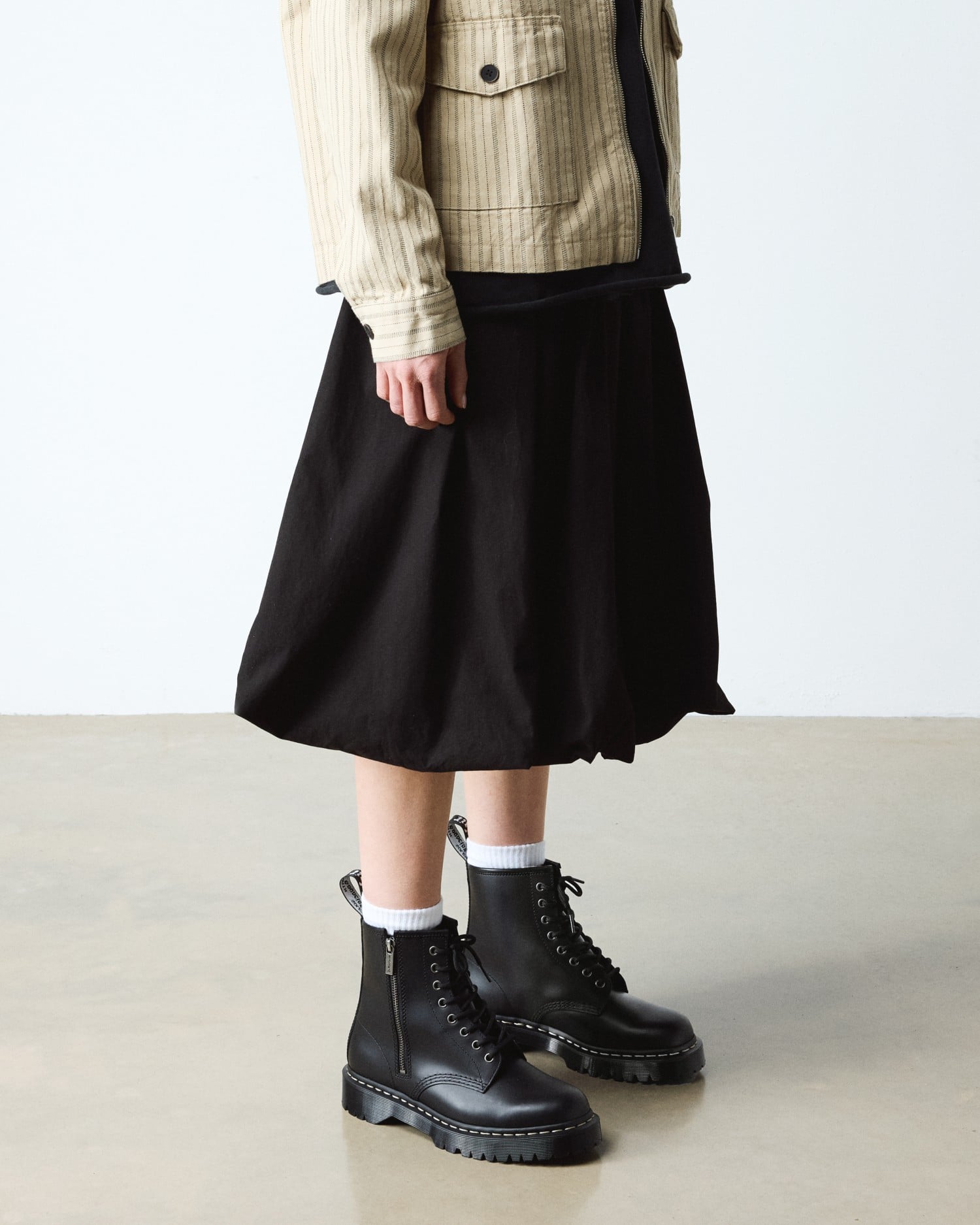 日本限定】1460 ZIP グレーステッチ BEX 8 ホール ブーツ