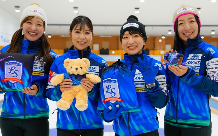 ロコ・ソラーレ公式応援アイテム販売開始！｜トレーニングウエア