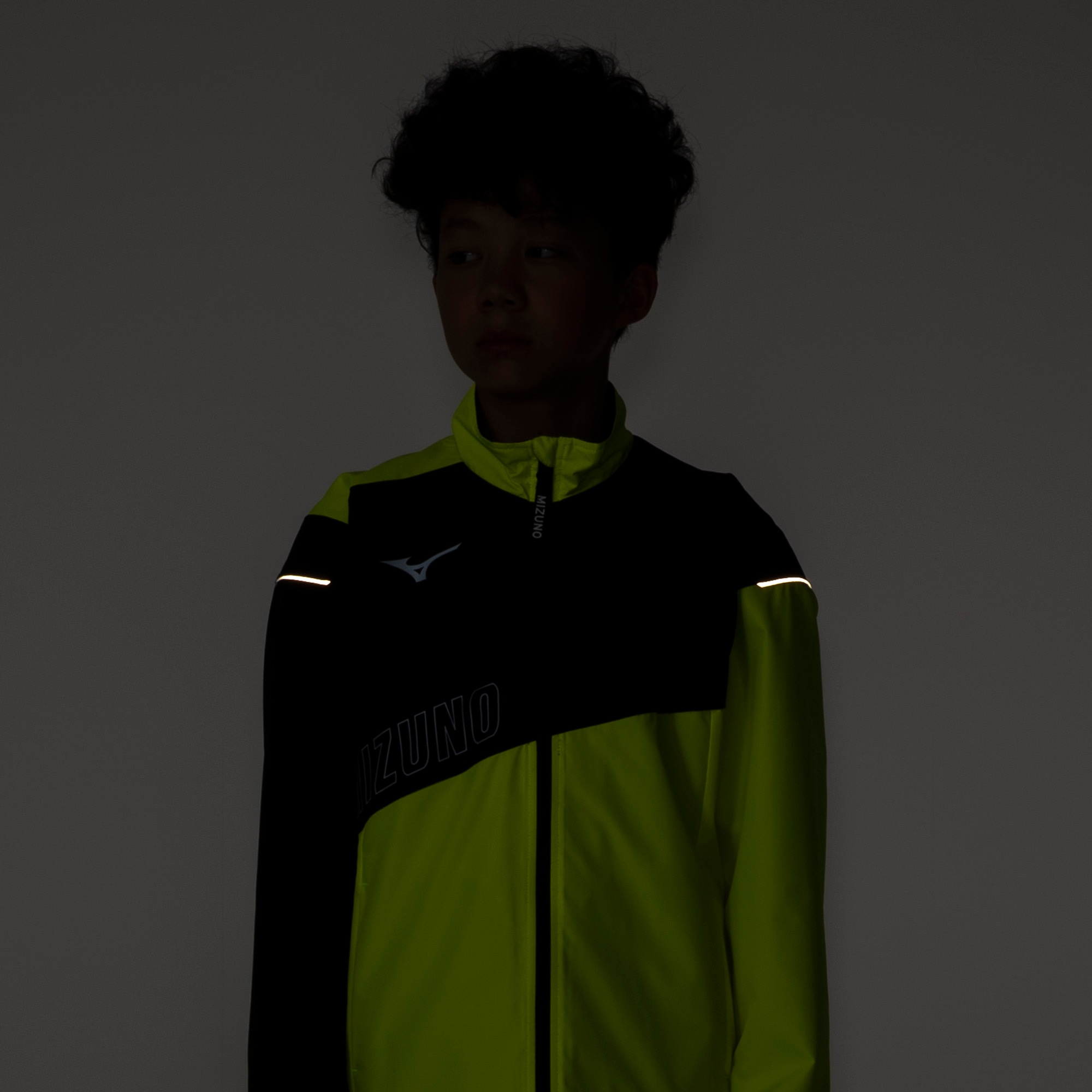 吸湿発熱】ブレスサーモウォーマージャケット|32JEA932|ミズノ