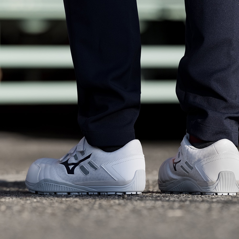 オールマイティ TDII 22 L (ベルト／ローカット／ワーキング)|F1GA2301