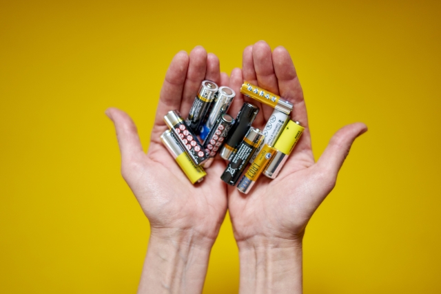 電気の豆知識 ～いつか役立つ！？ 電気にまつわる雑学篇～ 「電池の話」