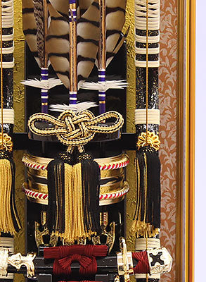 破魔弓ケース飾り 高さ43cm 12号 悠久 – 寿鳳人形の東芸