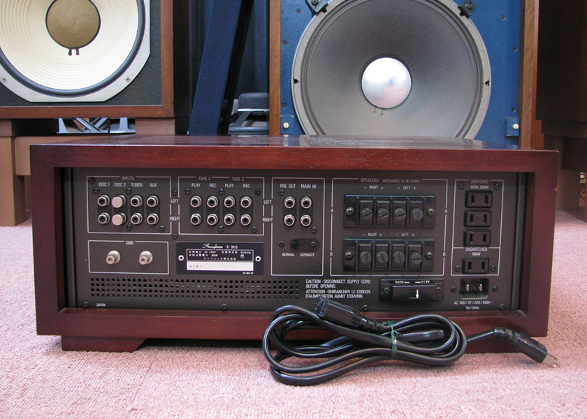 Accuphase E-303 プリメインアンプ - 中古オーディオの販売や買取なら