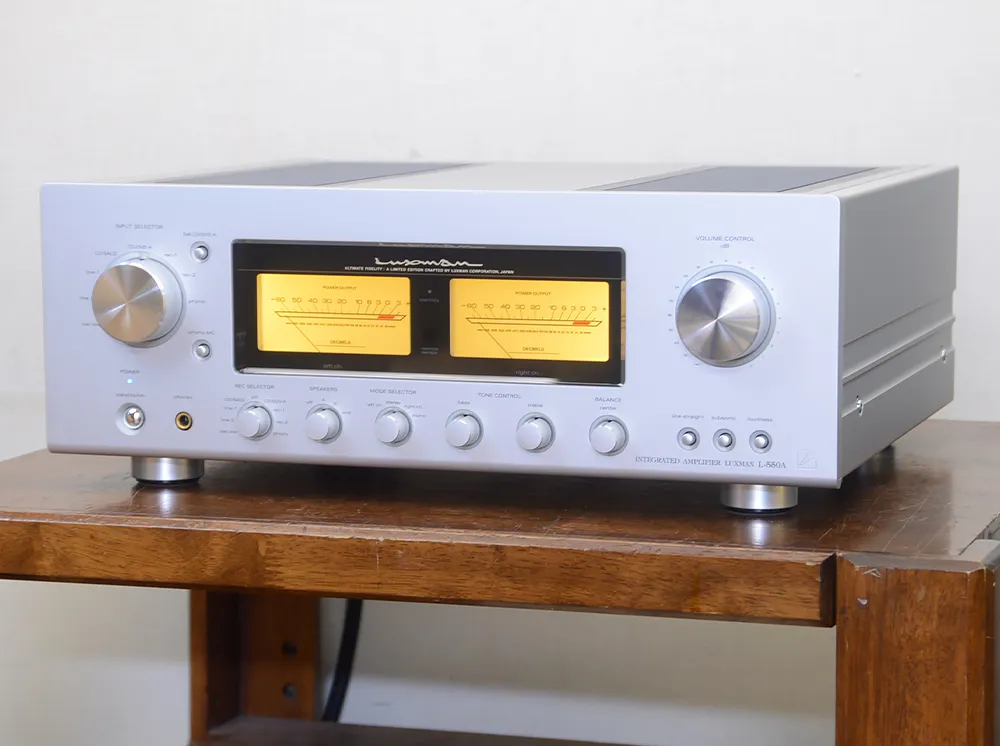 LUXMAN L-550A 純A級動作 プリメインアンプ