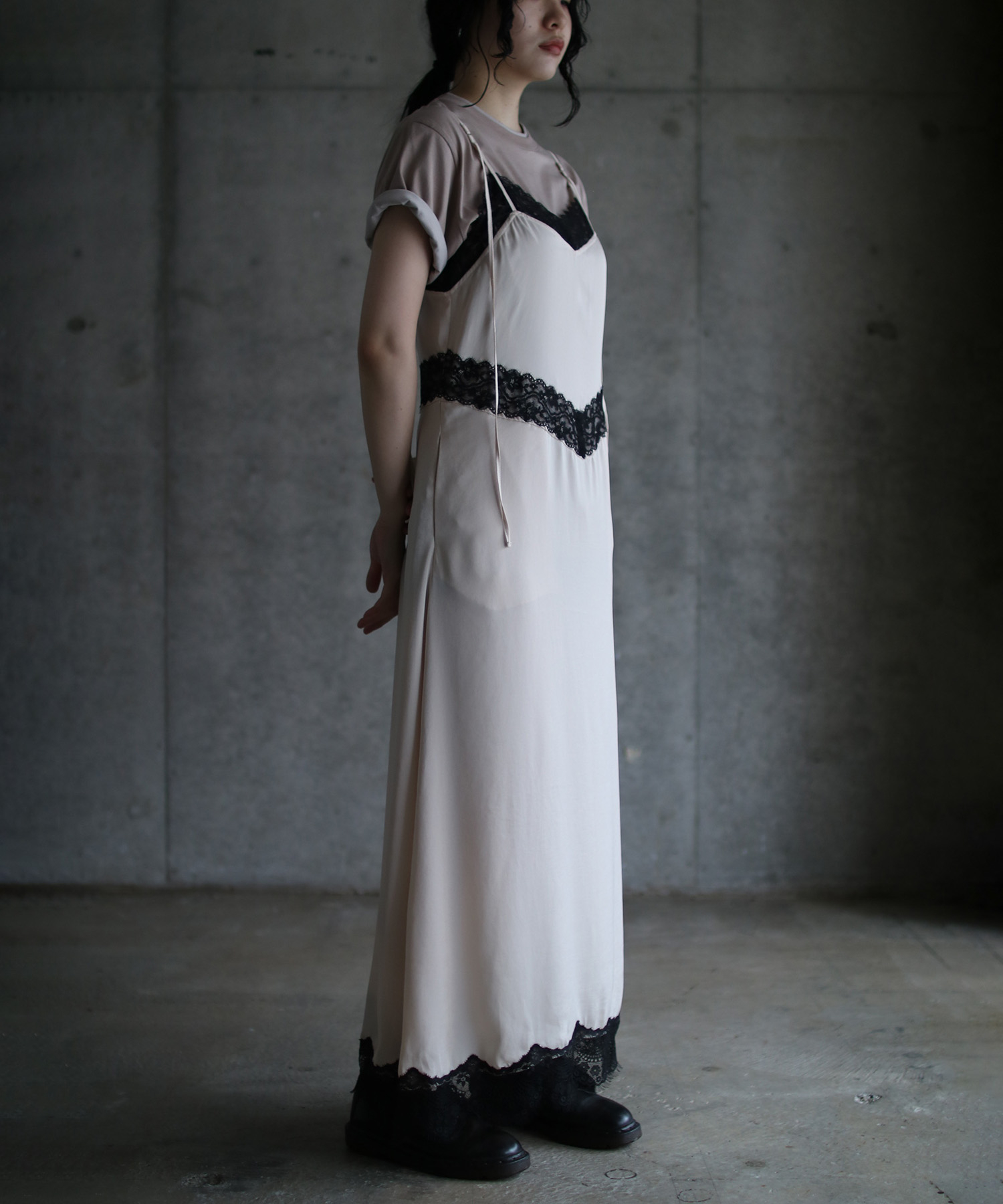 LACE-TRIM SATIN CAMI DRESS | k3 online store