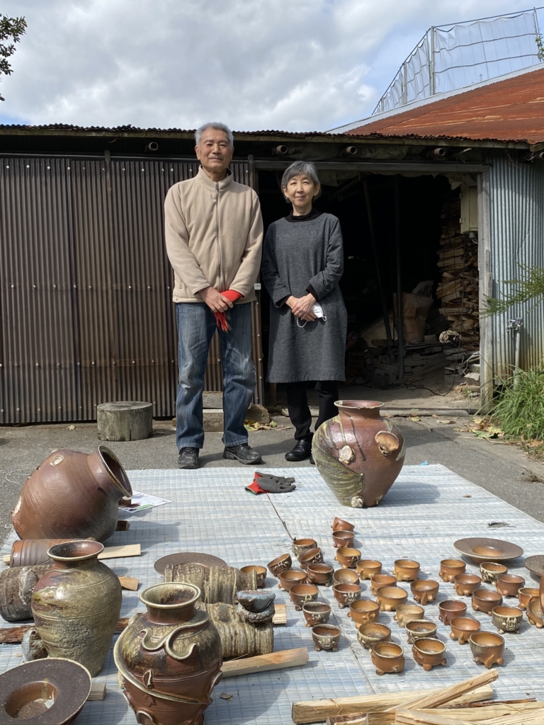 津軽烏城焼】世界一の登窯で 電動ロクロ体験ツアー | We are K2W