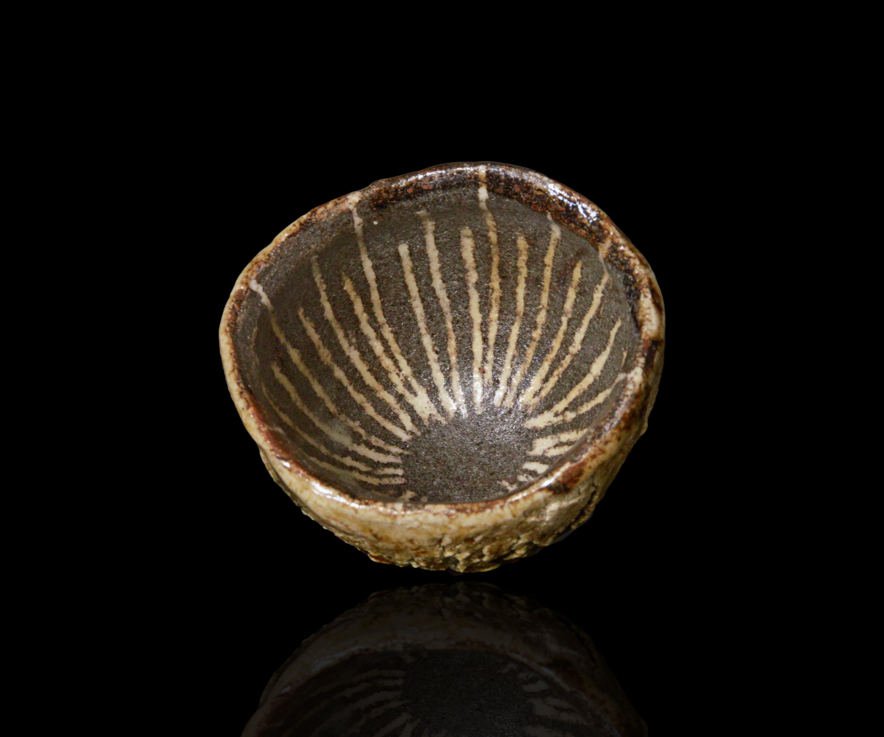 塚本治彦 鳴海織部ぐい呑 – 窯と土～Kama-to-tsuchi～