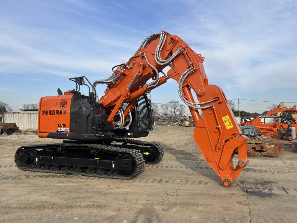 本日納車になりました。ZX225USRLCK-6×3台 | “環境・人・もの”に