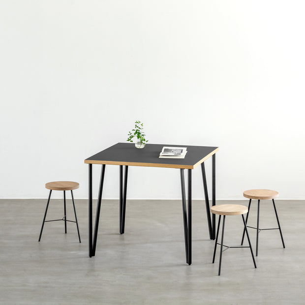 THE CAFE TABLE / リノリウム Black Steel トライアングル Straight