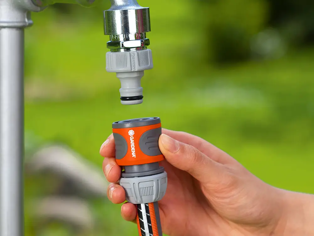 ホースコネクタ13-15mm - タカショー 潅水・散水システム