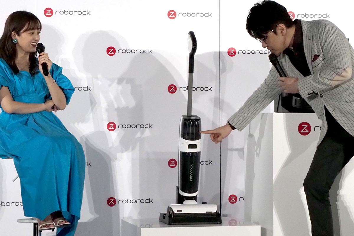 Roborockから水拭きスティック掃除機「Dyad Pro」3つのブラシで壁際1mm