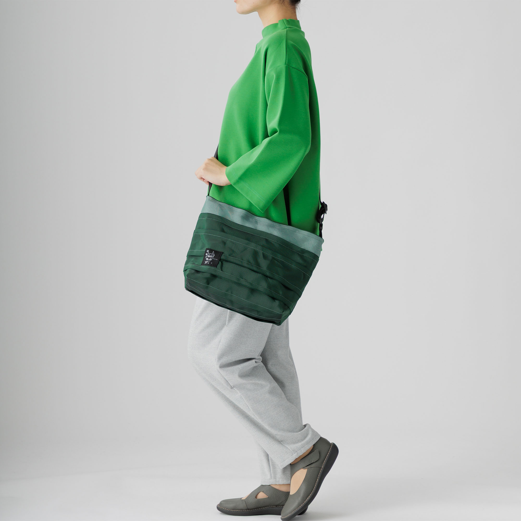 2色使いのショルダーバッグ5220-2 Series（大） | かぐらやONLINE SHOP