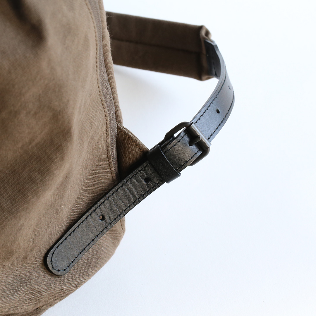 備長炭染め帆布リュックサック | 香久山鞄