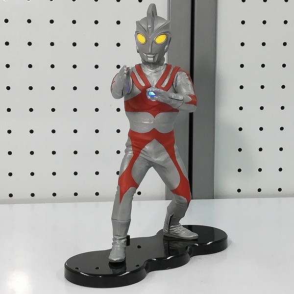 買取】X-PLUS 大怪獣シリーズ ウルトラマンエース ファイティング