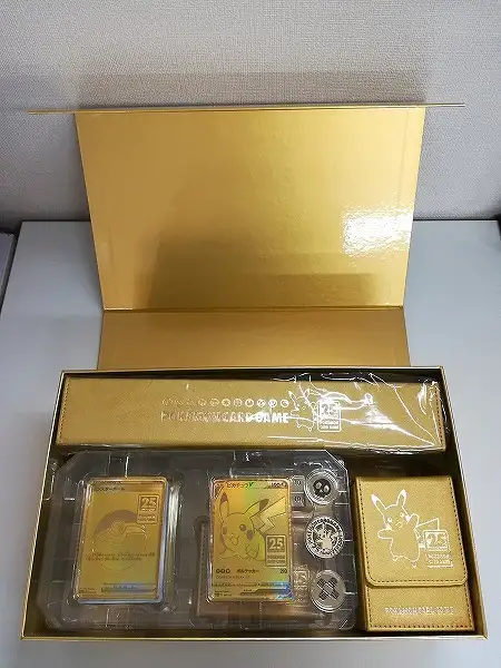 買取】ポケモンカード 25th ANNIVERSARY GOLDEN BOX | ポケモンカード