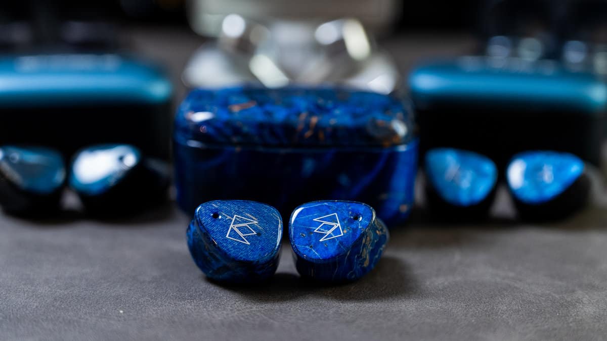 約10万のワイヤレスイヤホン!?FoKus Prestigeをレビュー！どんな音が