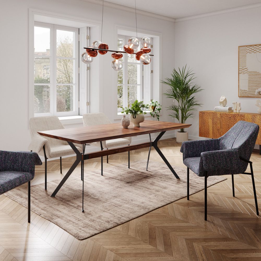 ベスクリーム ダイニングチェア * - ダイニングチェアの通販 ｜【KARE