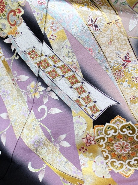 花車に熨斗の黒留袖 | 宅配着物レンタルの京都かしきもの