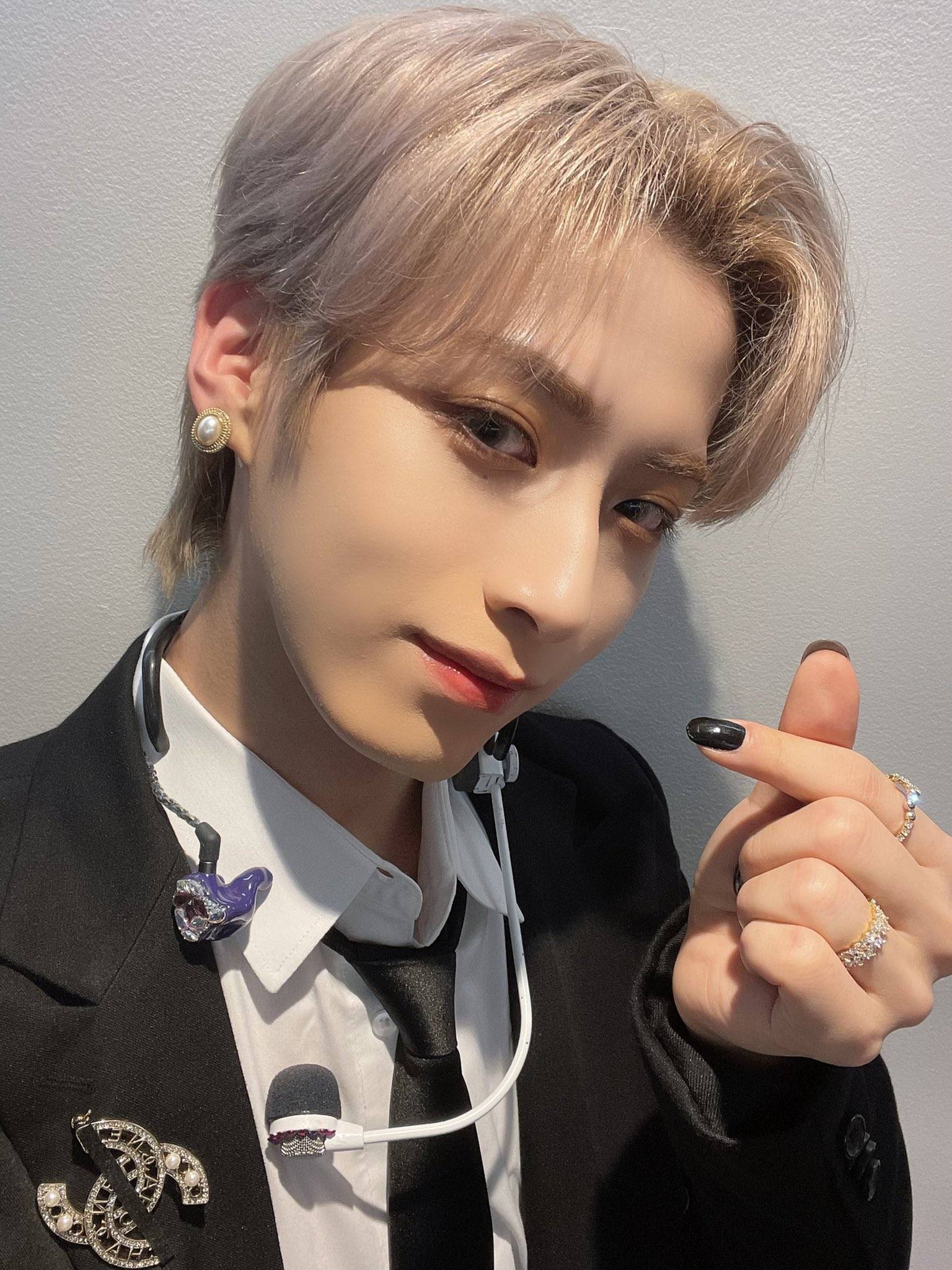 ONEUSシオン】愛嬌たっぷりのマンネ！シオンの魅力を大公開！ – 韓国