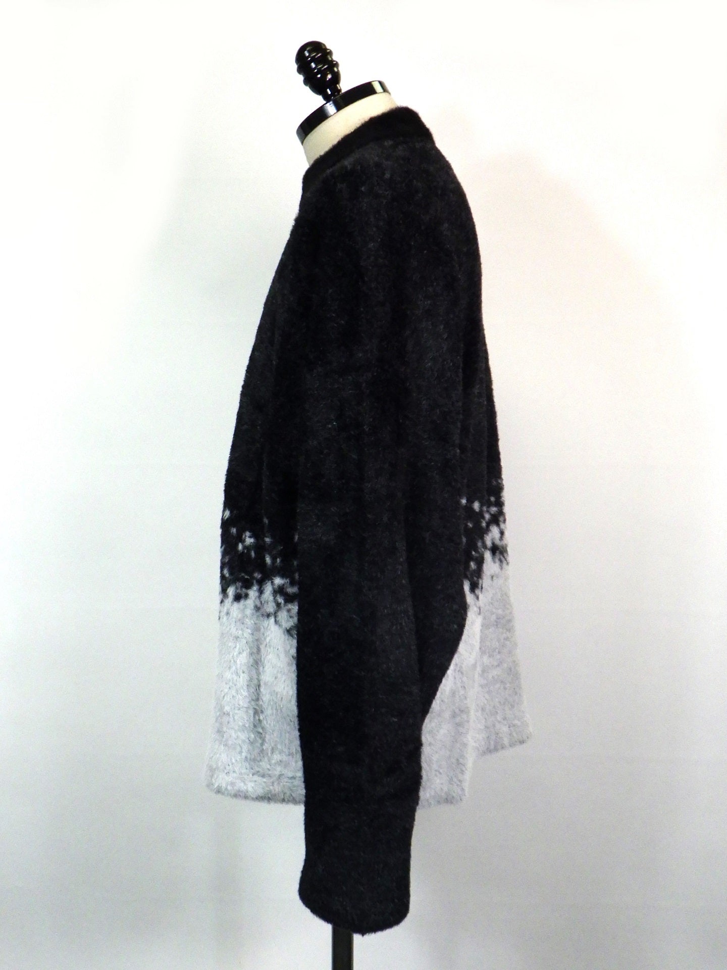 NIL DUE / NIL UN TOKYO オリジナルギターモデルシャギーニット NL