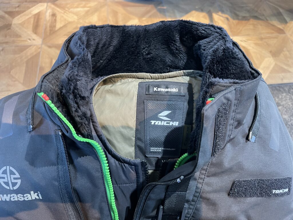 カワサキ モンスターオールシーズンパーカのご紹介 | KAWASAKI-ZONE