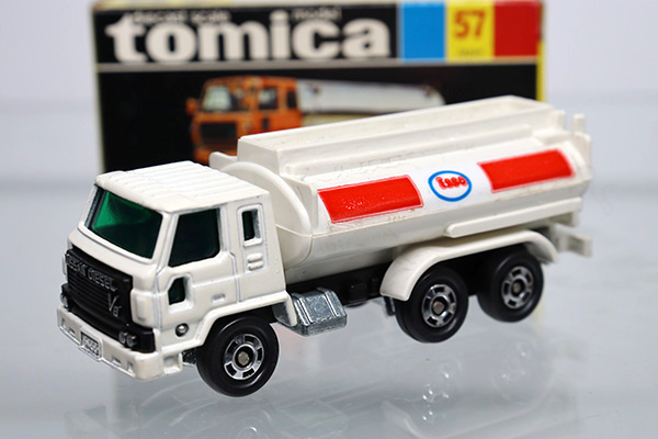 ミニカーショップ ケンボックス トミカ 黒箱☆57☆日産ディーゼル